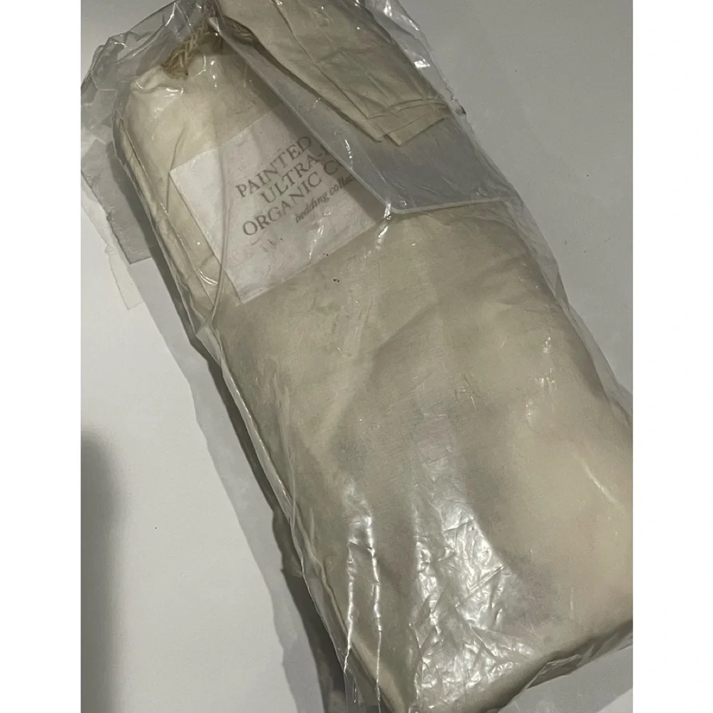 Restoration Hardware Painted Stars Ultra-Fine Organic Cotton Pillowcase Standard